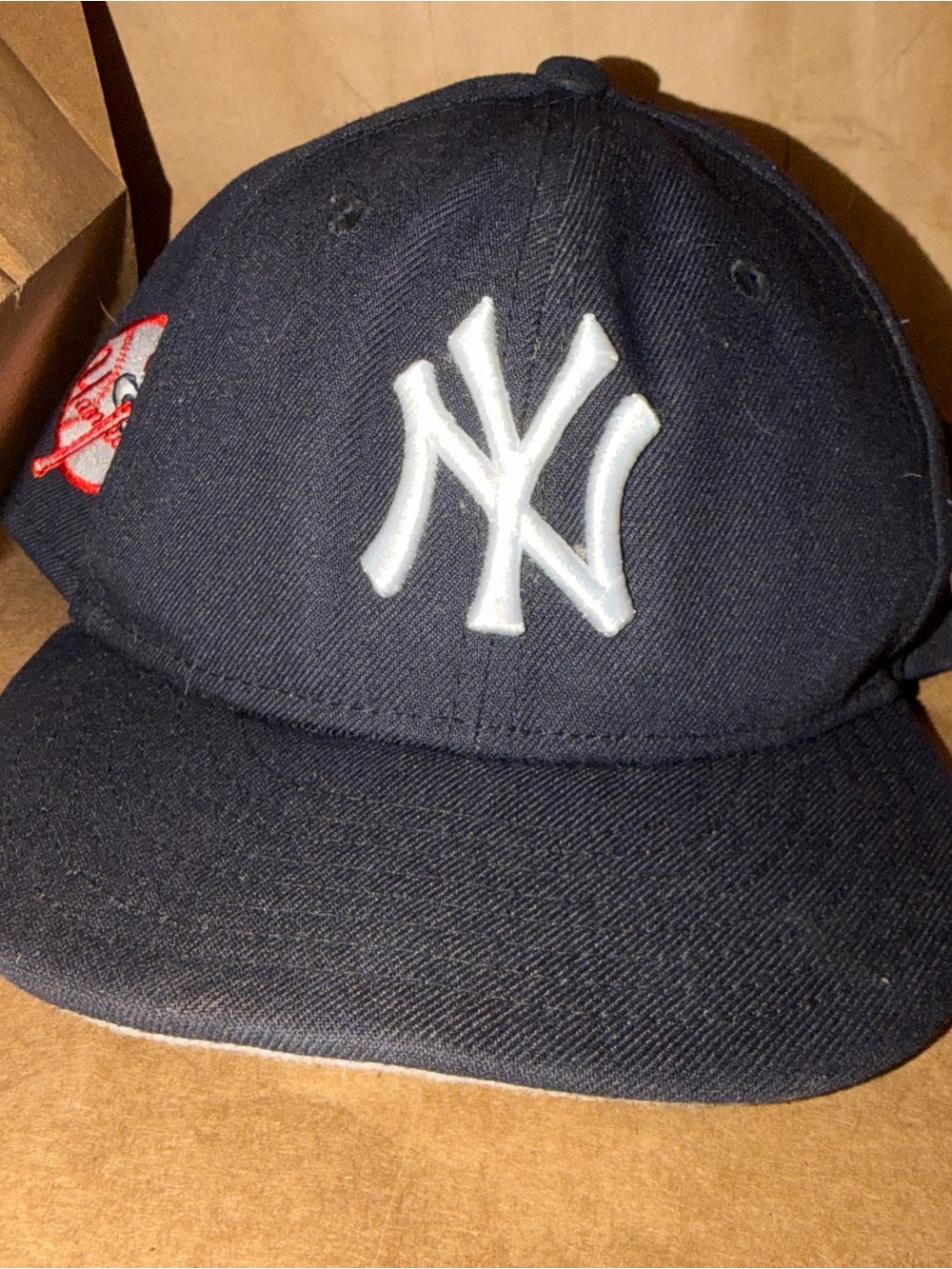 New Era Navy and White 9FIFTY Snapback Hat youth size